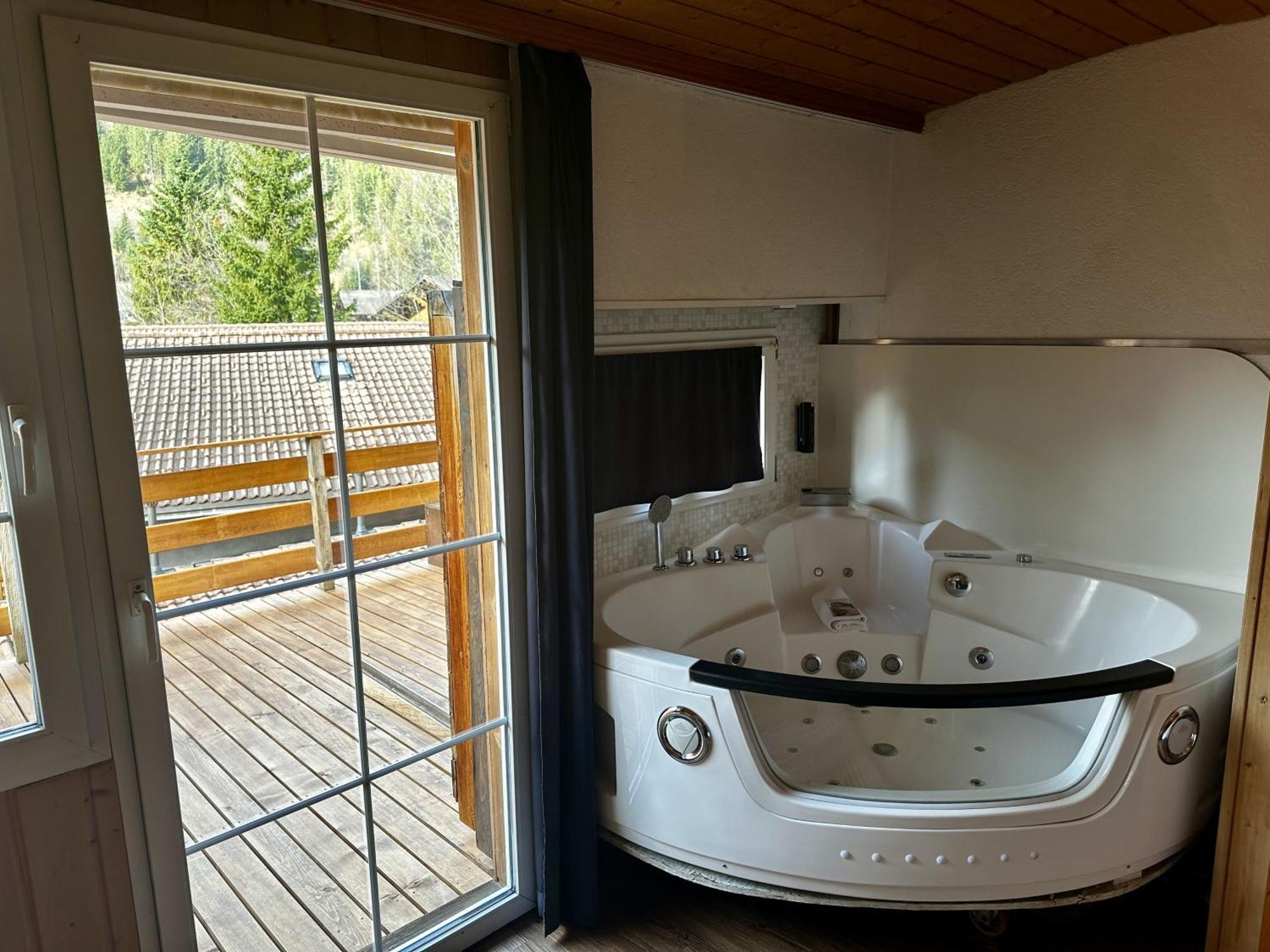 Chalet Hotel Adler Ag Кандерштег Экстерьер фото